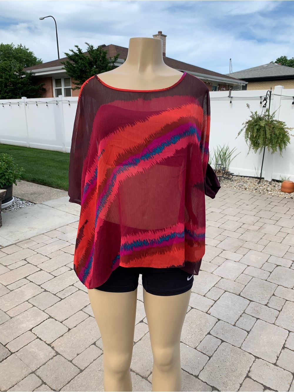 Express Sheer Abstract Stripe Women's Top in Red size M